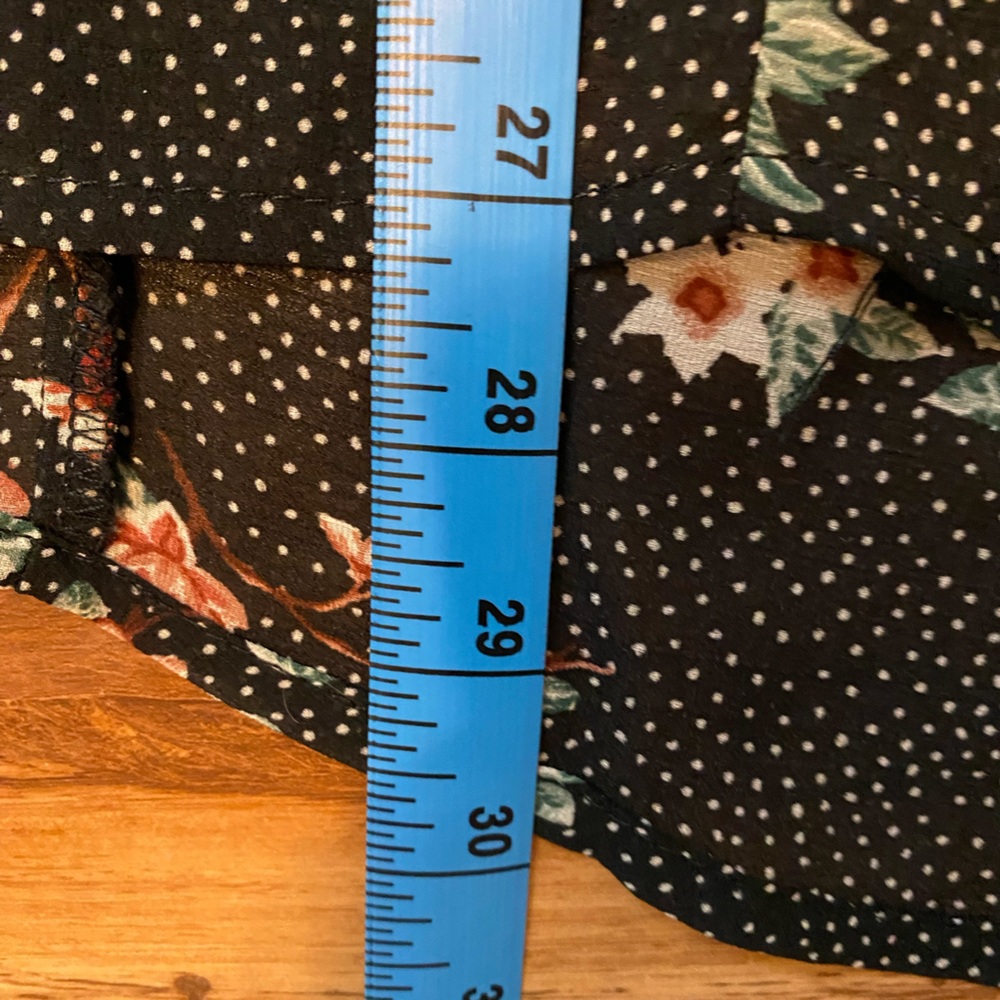 TORRID Sheer floral and polka dot ruffle blouse - Picture 12 of 12